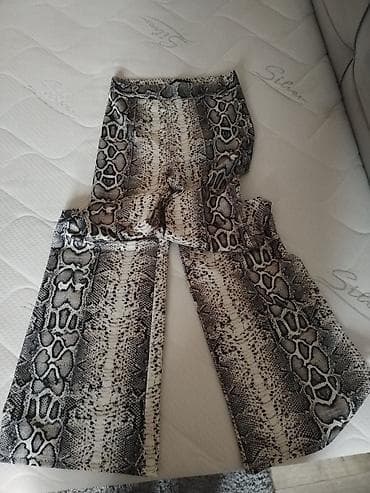 kom sa etiketom: Ženske pantalone sa animal printom – 2 modela - Model 1: Zebra print at lalafo.rs — 2 kom sa etiketom: Ženske pantalone sa animal printom – 2 modela - Model 1: Zebra print — 2