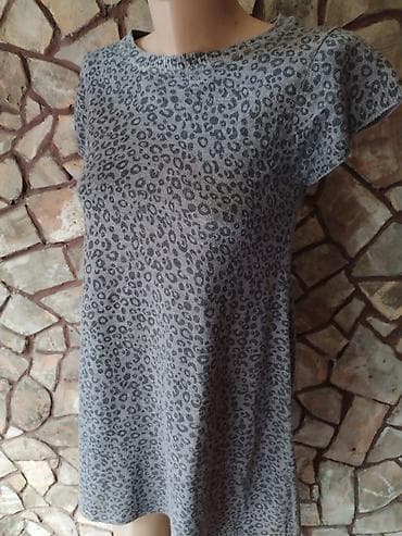TEZENIS trikotazna tunika vel M
Kao nova na lalafo.rs — 6 TEZENIS trikotazna tunika vel M
Kao nova — 6