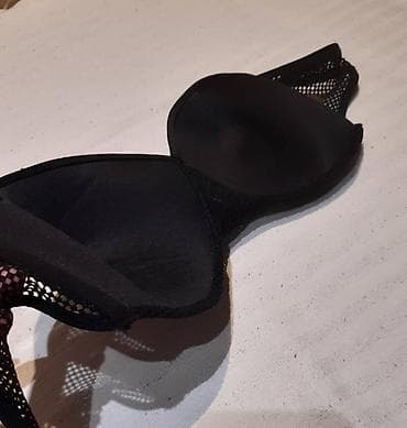 Crni ženski grudnjak sa mrežastim detaljima - Model: push-up sa na lalafo.rs — 4 Crni ženski grudnjak sa mrežastim detaljima - Model: push-up sa — 4