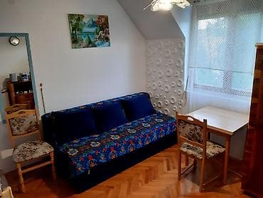 Izdajem garsonjeru u Nišu 20m2 na 50 m.od med.fakulteta. Idealna za na lalafo.rs Izdajem garsonjeru u Nišu 20m2 na 50 m.od med.fakulteta. Idealna za