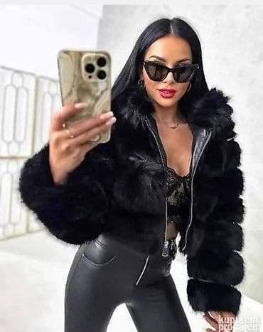 Kratke bundice sa kapuljacom. 🥰🥰🥰 Boje: crna, krem, kamel i plava na lalafo.rs — 4 Kratke bundice sa kapuljacom. 🥰🥰🥰 Boje: crna, krem, kamel i plava — 4