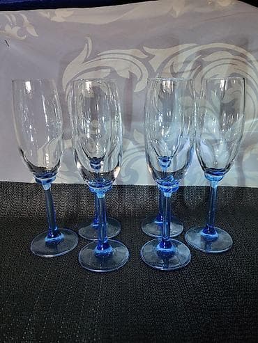 Case za vino,Bormioli Rocco kristalno staklo 80te. Case komada 6 u na lalafo.rs — 3 Case za vino,Bormioli Rocco kristalno staklo 80te. Case komada 6 u — 3