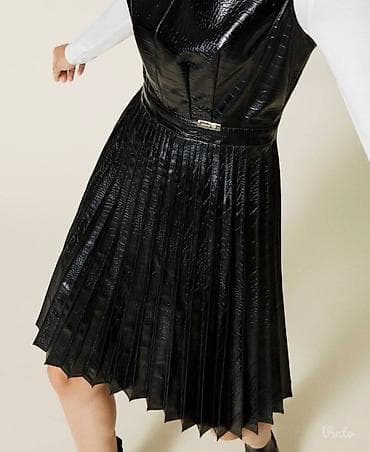 Women's Clothing: Twinset nova haljina.Odgovara za m. Nije prekratka. pazuh 46, struk at lalafo.rs — 2 Women's Clothing: Twinset nova haljina.Odgovara za m. Nije prekratka. pazuh 46, struk — 2