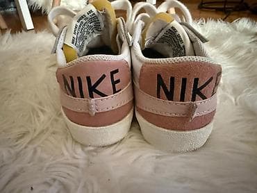 Nike ženske patike– model sličan Blazer Low - Boja: bela osnova sa na lalafo.rs — 7 Nike ženske patike– model sličan Blazer Low - Boja: bela osnova sa — 7