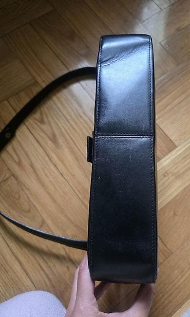 Salvatore Ferragamo Vintage Black Leather Vara Wallet with Leather at lalafo.rs — 8 Salvatore Ferragamo Vintage Black Leather Vara Wallet with Leather — 8