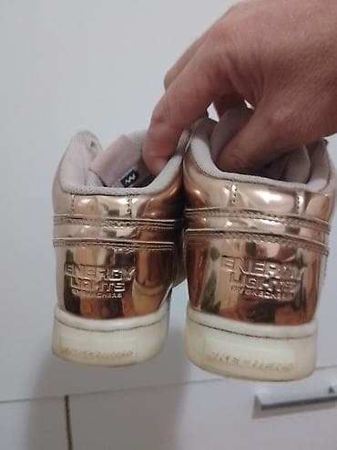 Svetleće patike – visoki model, metalik zlatno/rose-gold završna na lalafo.rs — 5 Svetleće patike – visoki model, metalik zlatno/rose-gold završna — 5