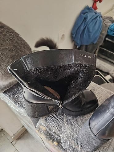 Crne ženske čizme sa blok petom - Materijal: glatka koža (gornjište) at lalafo.rs — 7 Crne ženske čizme sa blok petom - Materijal: glatka koža (gornjište) — 7