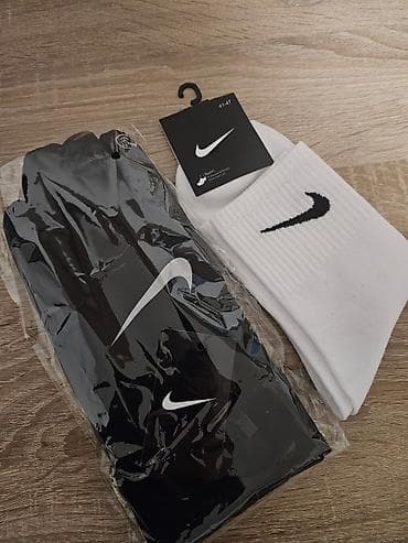 Nike, bоја - Crna na lalafo.rs — 1 Nike, bоја - Crna — 1