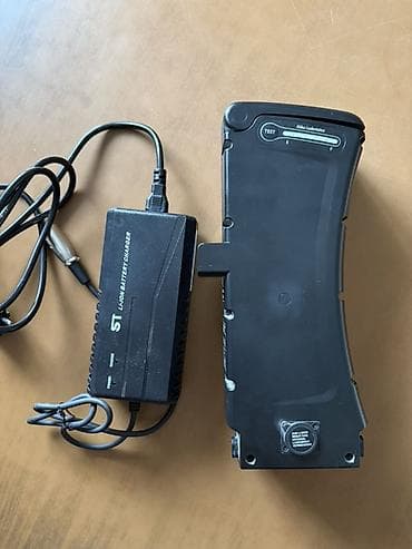 Prodajemo Litijum-jonska baterija za e‑bike + punjač 36V 10.4 Ah na lalafo.rs — 1 Prodajemo Litijum-jonska baterija za e‑bike + punjač 36V 10.4 Ah — 1