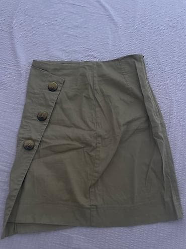 Braonkasta ženska suknja, mini/kratka dužina. A-kroja sa blagim trapez na lalafo.rs — 2 Braonkasta ženska suknja, mini/kratka dužina. A-kroja sa blagim trapez — 2