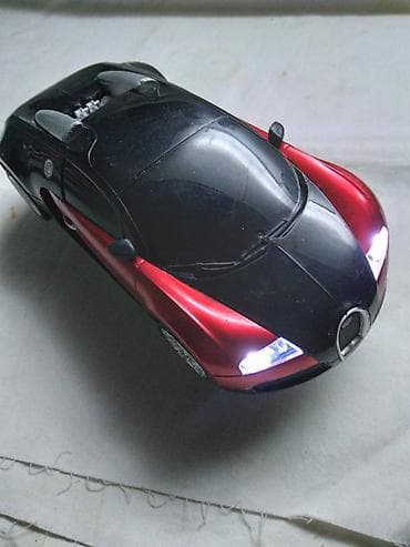 Na daljinski autic Bugatti razmera 1:24 sa daljinskim bez na lalafo.rs Na daljinski autic Bugatti razmera 1:24 sa daljinskim bez