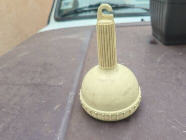 Auto delovi: Lampa Lada 2106. Polovno, ocuvano. Cena 2.500 dinara. -Još puno na lalafo.rs Auto delovi: Lampa Lada 2106. Polovno, ocuvano. Cena 2.500 dinara. -Još puno