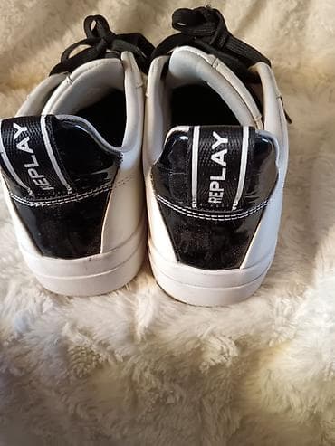 Prelepe,orig.replay Bez ikakvih ostecenja. 39,ug 25cm at lalafo.rs — 4 Prelepe,orig.replay Bez ikakvih ostecenja. 39,ug 25cm — 4