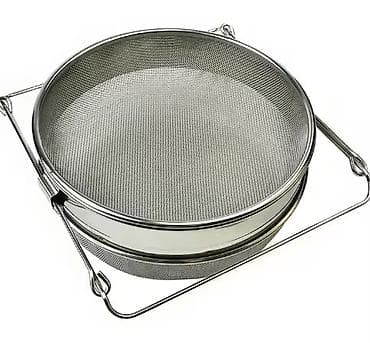 Dvoslojno metalno sito sa finom mrežicom i nosačem - Okruglo sito sa na lalafo.rs Dvoslojno metalno sito sa finom mrežicom i nosačem - Okruglo sito sa