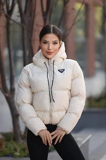 Ženska kratka puf jakna sa kapuljačom - Model: kratka, topla puf na lalafo.rs — 6 Ženska kratka puf jakna sa kapuljačom - Model: kratka, topla puf — 6