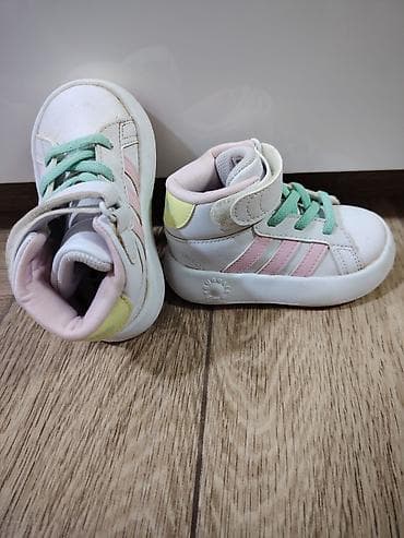 ADIDAS original decije patike. Ocu ane. Velicina 22 na lalafo.rs — 1 ADIDAS original decije patike. Ocu ane. Velicina 22 — 1