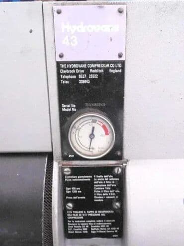 Kompresori za vazduh: Glava kompresora 3729-21, rotacioni Snaga motora: 10 KS (7,5 KW) ⚡ na lalafo.rs — 4 Kompresori za vazduh: Glava kompresora 3729-21, rotacioni Snaga motora: 10 KS (7,5 KW) ⚡ — 4