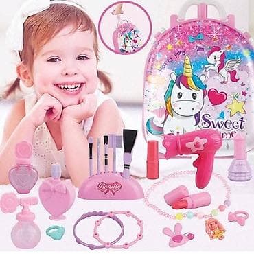 Dečji kozmetički set 4-u-1 u rancu na točkiće – Unicorn “Sweet Time” na lalafo.rs Dečji kozmetički set 4-u-1 u rancu na točkiće – Unicorn “Sweet Time”