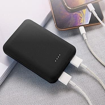 Smart Powerbank Wireless Charger NOVO Punjac za Telefone,Tablete na lalafo.rs — 2 Smart Powerbank Wireless Charger NOVO Punjac za Telefone,Tablete — 2