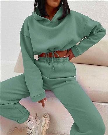 Women's Sweatsuits: 09. Komplet trenerka
Full termo at lalafo.rs — 5 Women's Sweatsuits: 09. Komplet trenerka
Full termo — 5