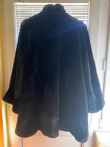 Elegantna francuska vintage bunda Création Aniral Paris, izrađena od na lalafo.rs — 2 Elegantna francuska vintage bunda Création Aniral Paris, izrađena od — 2