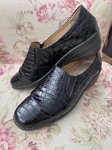 Ženske mokasine sa platformom - Boja: crna, lak koža izgled sa na lalafo.rs — 1 Ženske mokasine sa platformom - Boja: crna, lak koža izgled sa — 1