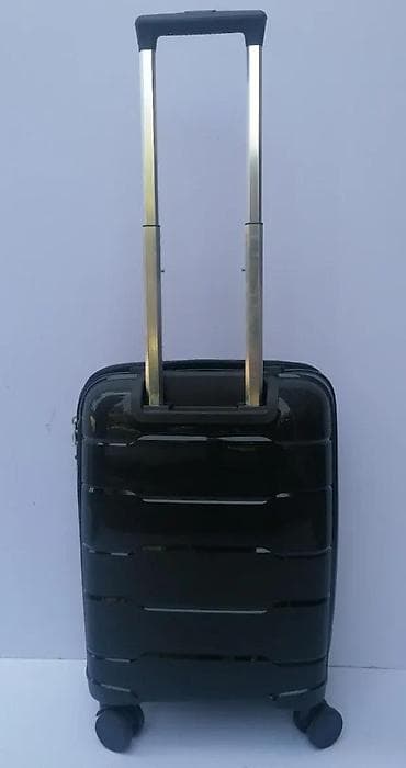 Watches: Tvrdi kofer na točkiće – kabinski format - Materijal: ABS/plastika sa at lalafo.rs — 7 Watches: Tvrdi kofer na točkiće – kabinski format - Materijal: ABS/plastika sa — 7