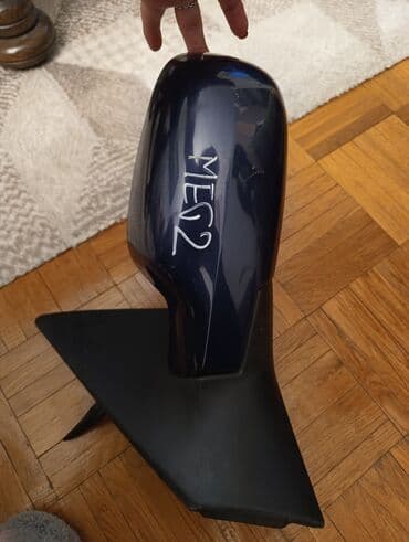 Spoljašnji retrovizor za Renault Megane II - Model/kompatibilnost na lalafo.rs Spoljašnji retrovizor za Renault Megane II - Model/kompatibilnost