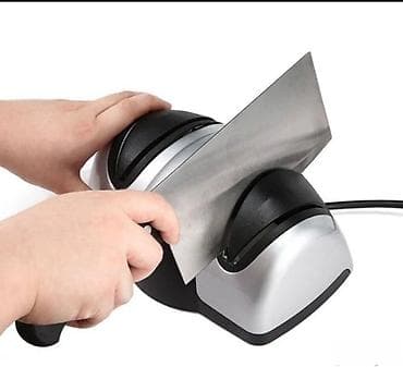 Električni oštrač noževa Električni oštrač noževa radi po na lalafo.rs — 1 Električni oštrač noževa Električni oštrač noževa radi po — 1