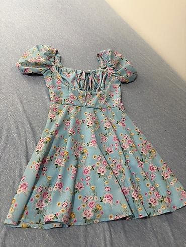 Ostalo: Haljine – 2 komada (set) 1) Plava cvetna haljina - Romantičan print na lalafo.rs — 2 Ostalo: Haljine – 2 komada (set) 1) Plava cvetna haljina - Romantičan print — 2