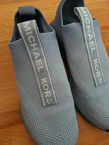 Michael Kors zenske patike.Nove orginal.Sive boje sa istaknutim na lalafo.rs — 10 Michael Kors zenske patike.Nove orginal.Sive boje sa istaknutim — 10