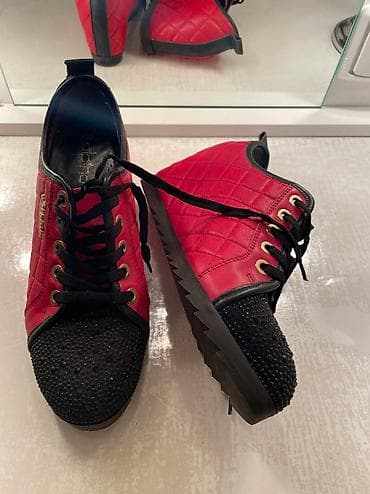 Patike na platformu nove br 38,39 na lalafo.rs — 2 Patike na platformu nove br 38,39 — 2