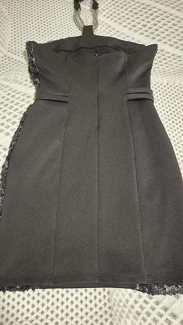 Elegantna crna haljina – Explosion, veličina 42 - Kroj: uska, mini na lalafo.rs — 1 Elegantna crna haljina – Explosion, veličina 42 - Kroj: uska, mini — 1