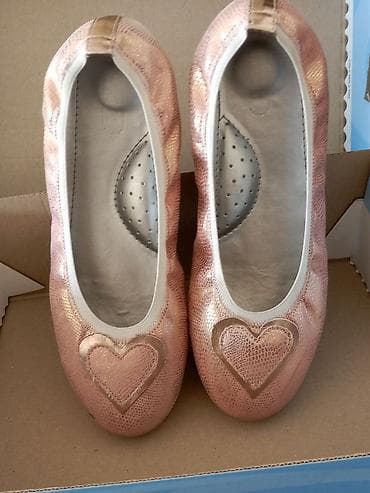 Pavle baletanke u broju 36/37 ug 23 preudobne, kožne sa anatomskim na lalafo.rs — 8 Pavle baletanke u broju 36/37 ug 23 preudobne, kožne sa anatomskim — 8