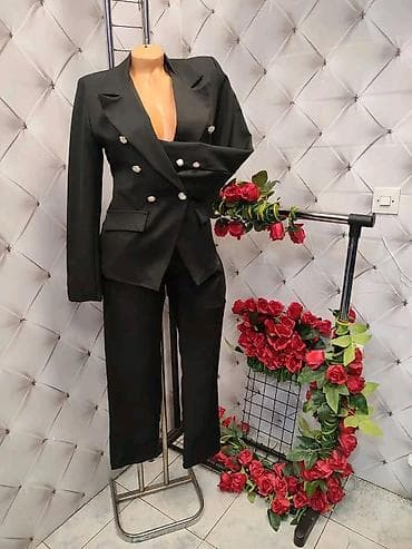 Ženski elegantni komplet – sako i pantalone - Model: dvodelni komplet na lalafo.rs — 4 Ženski elegantni komplet – sako i pantalone - Model: dvodelni komplet — 4