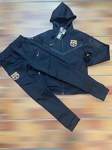 Trenerka Nike, bоја - Crna na lalafo.rs — 1 Trenerka Nike, bоја - Crna — 1