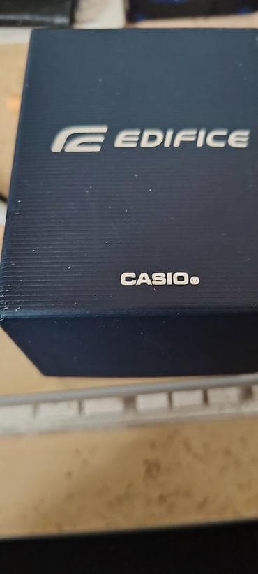 Casio Edifice muški analogni ručni sat u originalnoj kutiji. - na lalafo.rs — 1 Casio Edifice muški analogni ručni sat u originalnoj kutiji. - — 1