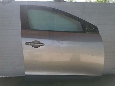 PREDNJA DESNA VRATA HECBEK SIVA ZA RENAULT MEGANE OD 2008. DO 2012 na lalafo.rs PREDNJA DESNA VRATA HECBEK SIVA ZA RENAULT MEGANE OD 2008. DO 2012