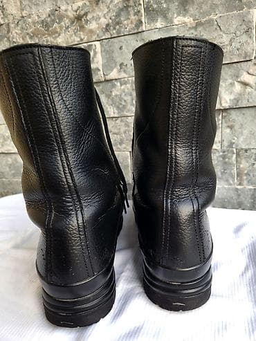 Čizme 41 vel,ug 26 cm,sitni tragovi nošenja at lalafo.rs — 3 Čizme 41 vel,ug 26 cm,sitni tragovi nošenja — 3