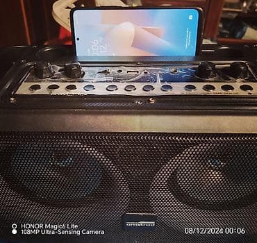 Original Profesionalni DJ blutut bezicni zvucnik poznatog svetskog na lalafo.rs — 3 Original Profesionalni DJ blutut bezicni zvucnik poznatog svetskog — 3