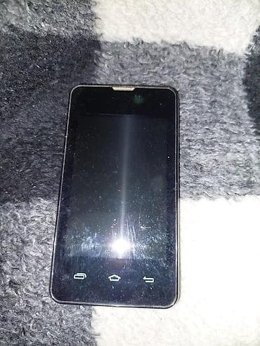 Mobile Phones & Accessories: Prestigio pametni telefon (serija MultiPhone) - Kompaktan ekran oko 4 at lalafo.rs — 5 Mobile Phones & Accessories: Prestigio pametni telefon (serija MultiPhone) - Kompaktan ekran oko 4 — 5