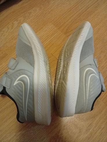 Dečije patike – 2 para 1) Nike patike za svakodnevno nošenje - na lalafo.rs — 6 Dečije patike – 2 para 1) Nike patike za svakodnevno nošenje - — 6