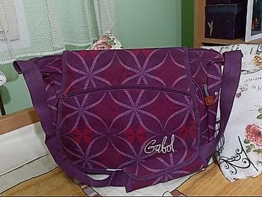 Prodajem gabolo torbu koja je praktična za razne prilike. Odlična je na lalafo.rs — 1 Prodajem gabolo torbu koja je praktična za razne prilike. Odlična je — 1