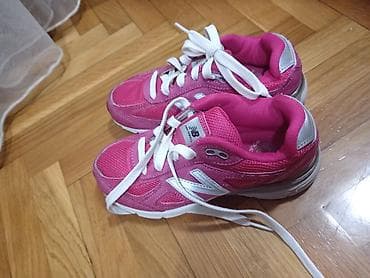 Patike za devojcice, ocuvane bez ostecenja, 32br na lalafo.rs — 4 Patike za devojcice, ocuvane bez ostecenja, 32br — 4