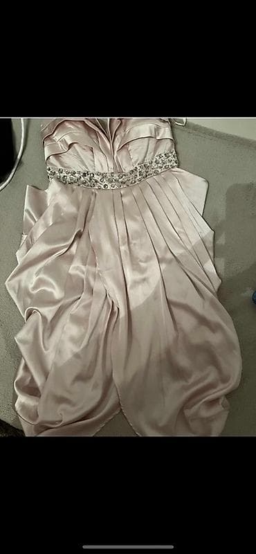 Svečana haljina bez bretela u nežno opuder‑roze boji. Detalji: - na lalafo.rs — 2 Svečana haljina bez bretela u nežno opuder‑roze boji. Detalji: - — 2