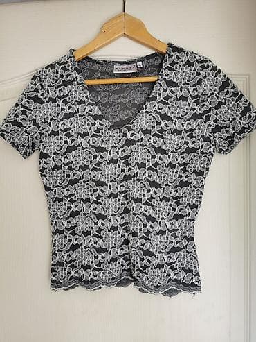 Ženska čipkana majica kratkih rukava – Hennes (H&M), veličina S na lalafo.rs — 1 Ženska čipkana majica kratkih rukava – Hennes (H&M), veličina S — 1