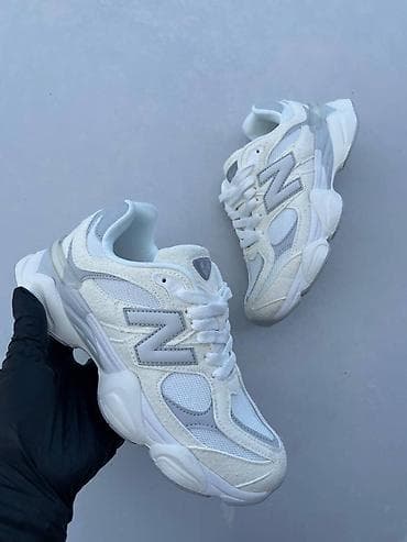 New balance 9060 patike
Novo
Brojevi 36 do 46
fb Moja Kupovina 1 na lalafo.rs — 7 New balance 9060 patike
Novo
Brojevi 36 do 46
fb Moja Kupovina 1 — 7