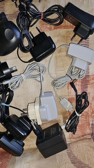 Punjac za stare models telefona, Nokia, Erikson, son I Erikson na lalafo.rs — 9 Punjac za stare models telefona, Nokia, Erikson, son I Erikson — 9