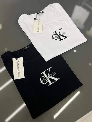 kom sa etiketom: Ženske majice S,M,L,XL,XXL veličine za samo 1 kom za 2200 din . 2 at lalafo.rs — 1 kom sa etiketom: Ženske majice S,M,L,XL,XXL veličine za samo 1 kom za 2200 din . 2 — 1