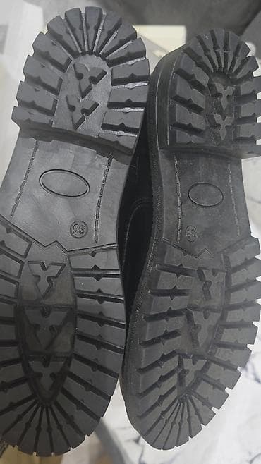 High boots, 38, color - Black at lalafo.rs — 2 High boots, 38, color - Black — 2